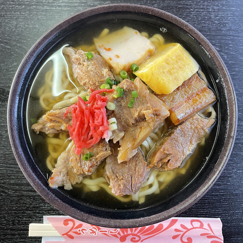 10月17日は「沖縄そばの日」～少し変わった沖縄そば食べてきました♪