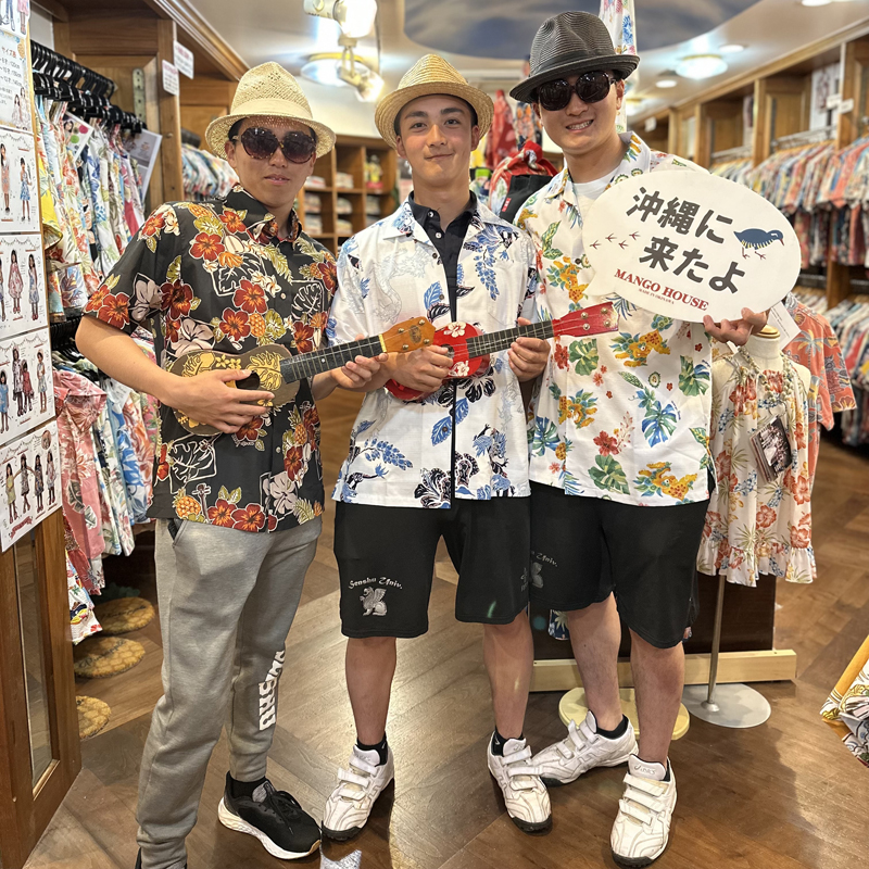 岩手県からお越しのお客様、野球の練習試合で来沖‼︎～沖縄の衣装にチェンジで満喫♪～