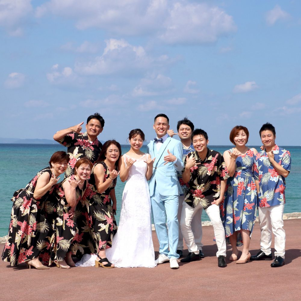 リゾートウェディング、沖縄の結婚式のかりゆしウェアコーディネート ...
