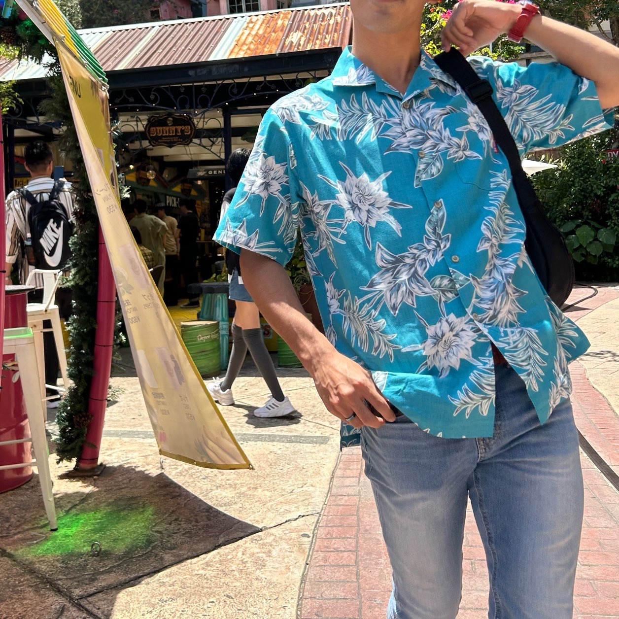 かりゆしウェア　オキナワンナイト