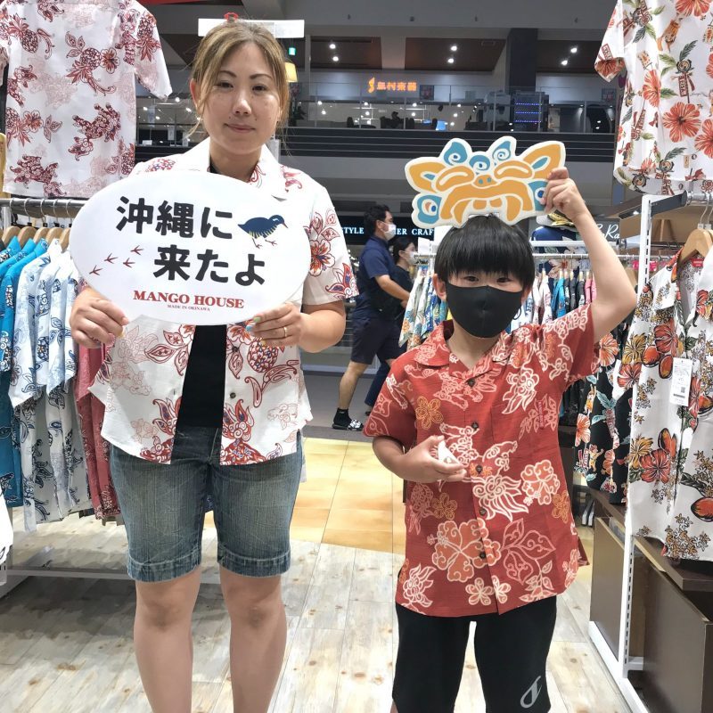 沖縄の海で貝をたくさん拾ったお話をしてくれた小さなお客様ご来店🌺
