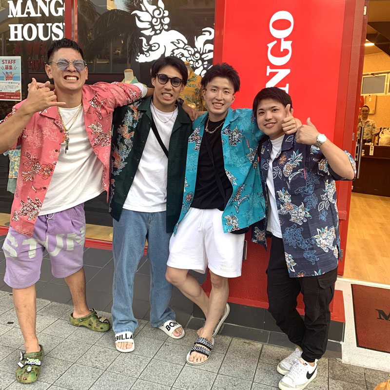元気溢れる四人組‼