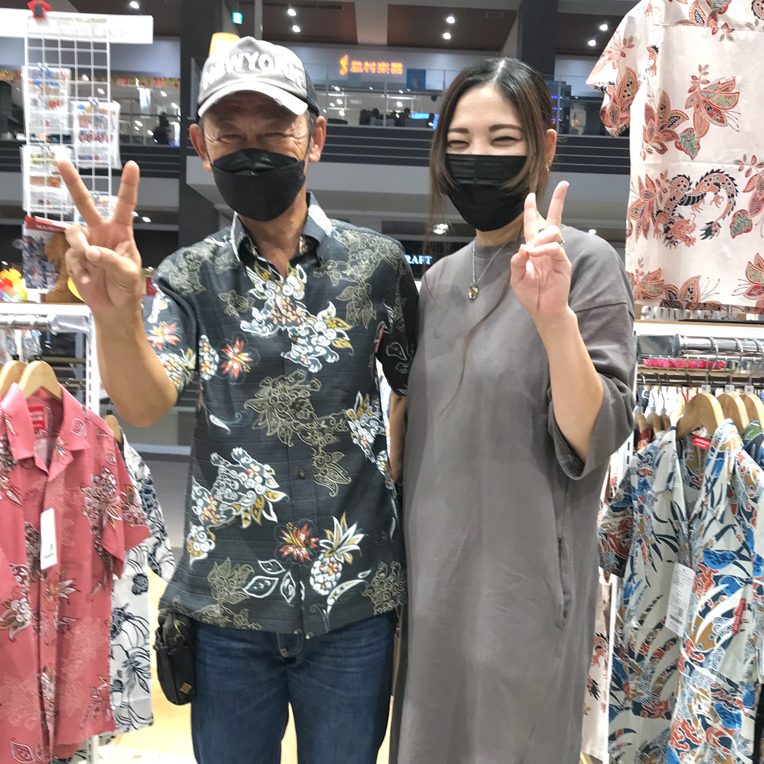 毎年ご主人のお誕生日🎂に、かりゆしウェアをプレゼント❣️