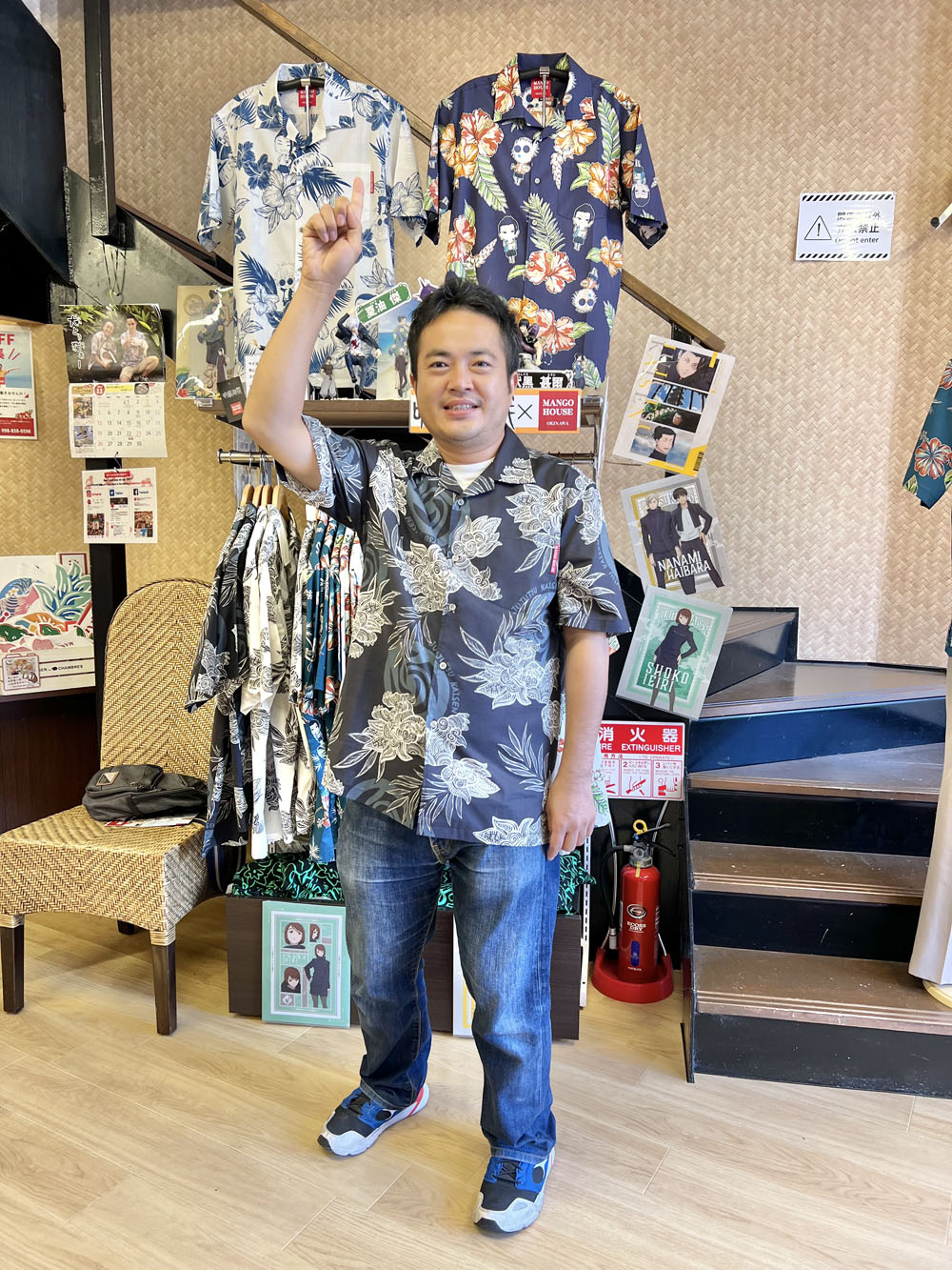 呪術廻戦コラボのかりゆしウェアのシーサー柄を選んでくれました！