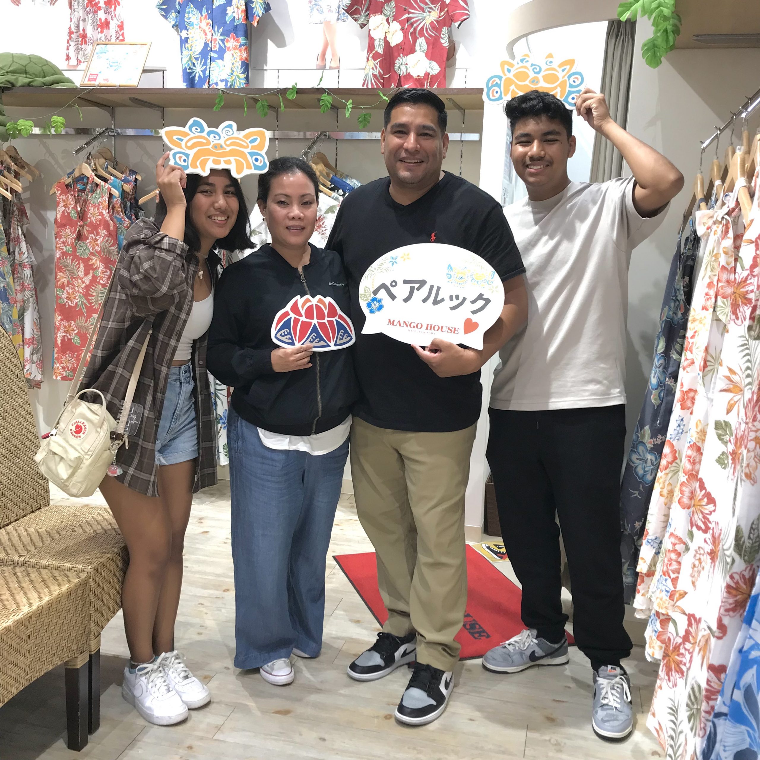 沖縄のフォーマル！家族写真用のかりゆしウェアをゲット✨