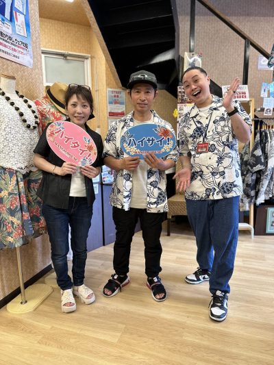 愛知県からデザイナースタッフとお揃いかりゆしウェアに♪