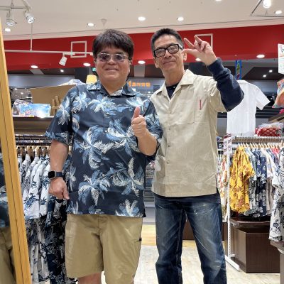 大阪からのリピーター様ご来店   なんと！偶然飛行機で一緒になったそうです♬