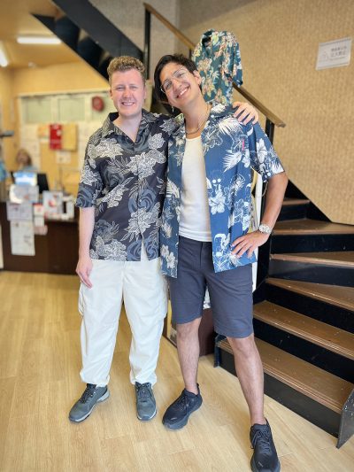 海外から呪術廻戦コラボのかりゆしウェアを買いにマンゴハウスへ3