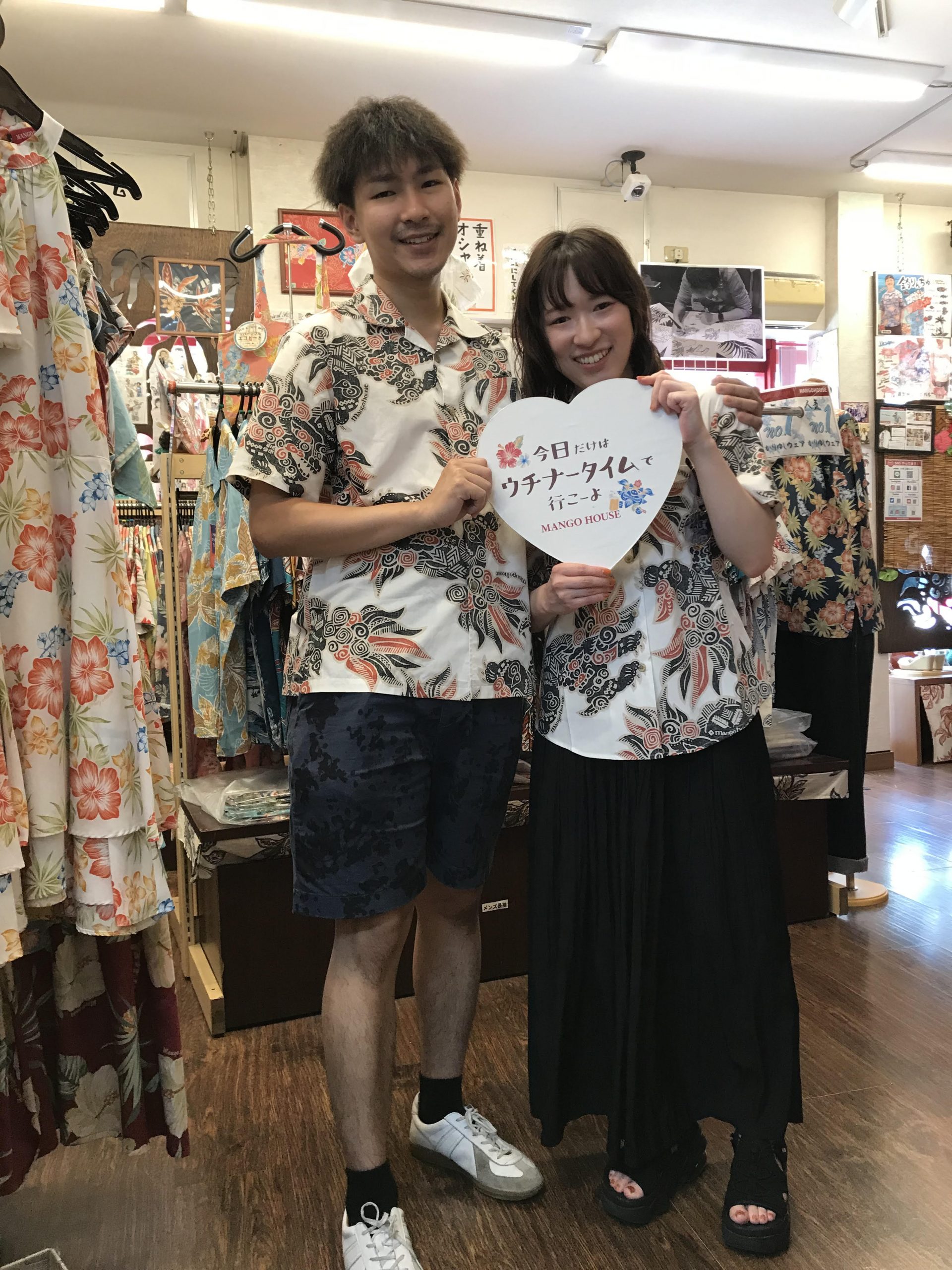 シーサー柄でおそろいシャツで観光へGO🌺
