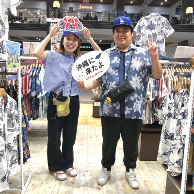 早速かりゆしウェアに着替えて参戦ですね !