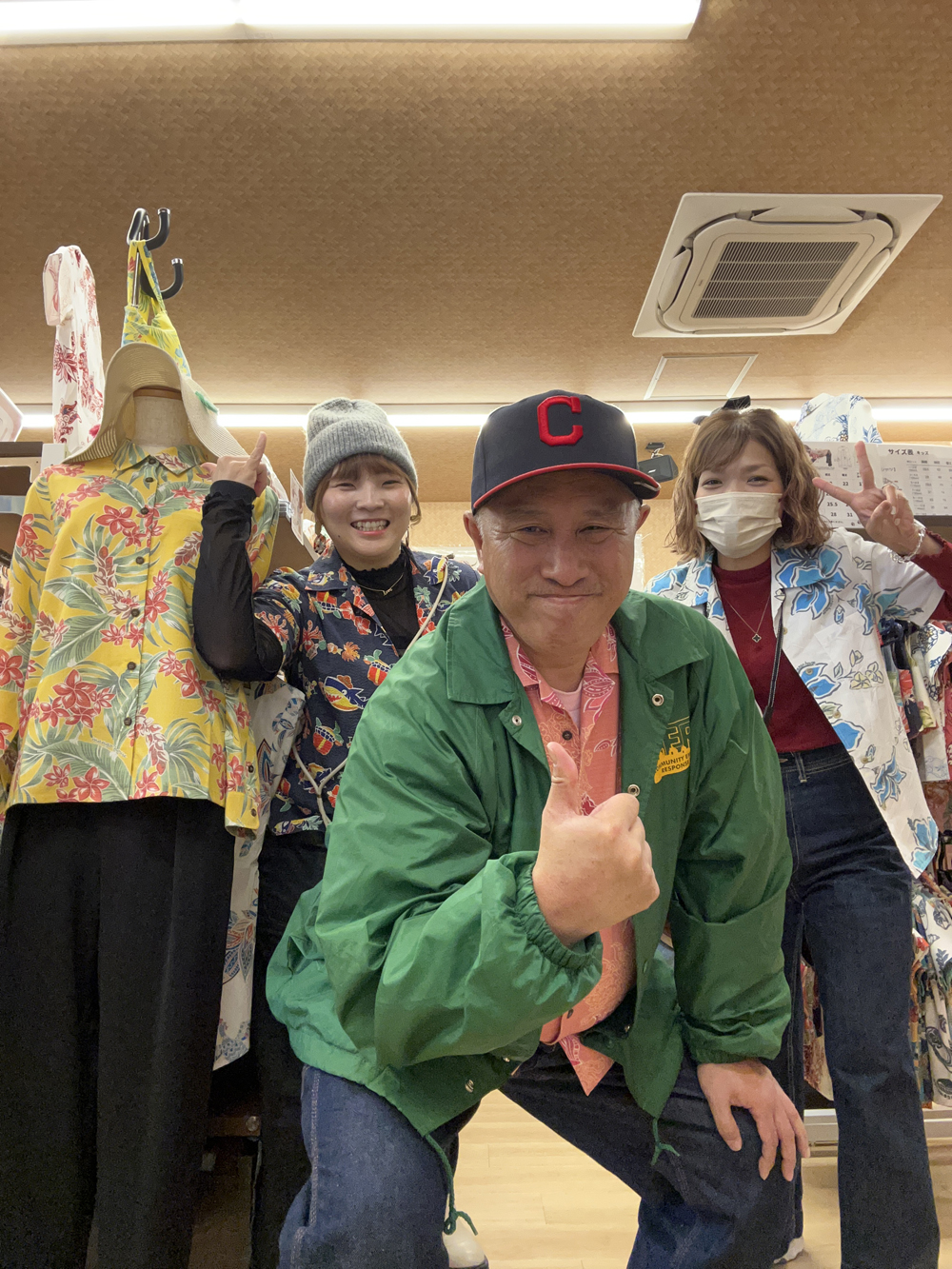 マンゴハウス常連の南様ご来店でいつもの記念撮影で盛り上がりました！