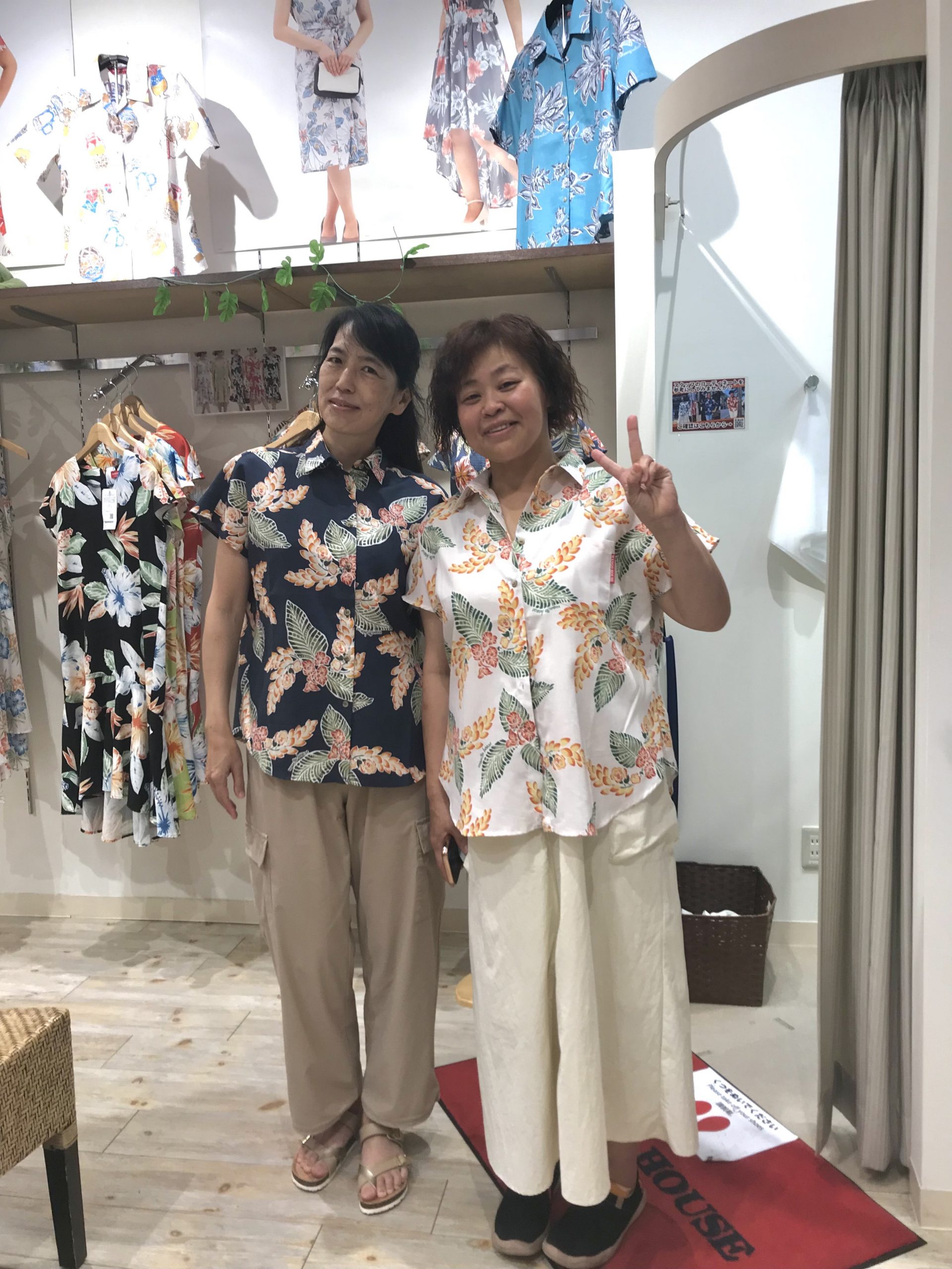 ワンちゃんを飼われてて、とても可愛がられている様で 「うちの子とお揃いで着たい」と仰られました！