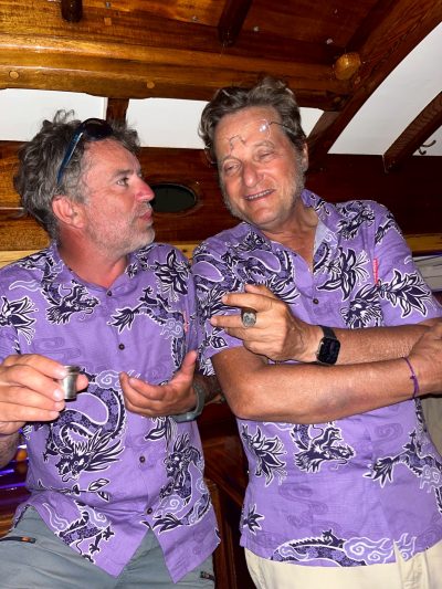 マンゴハウスかりゆしウェア一番桜ドラゴン