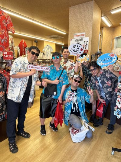 大学時代のご友人と男旅！かりゆしウェアを初日から着てエンジョイ♪