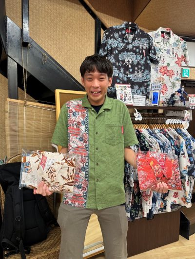 かりゆしウェア好きなお客様長袖かりゆしウェアに初挑戦♪