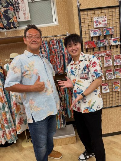 お気に入りのかりゆしウェアを着用されてデザイナーに逢いに来てくださいました♪