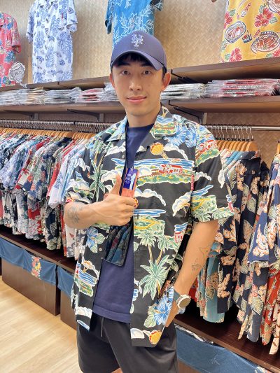 沖縄かりゆしウェア風景柄マンゴハウス2