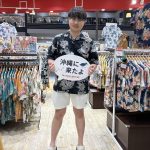 観光でお越しのお客様ご来店お好みのデザインを見つけ購入後もそのまま着て行かれました