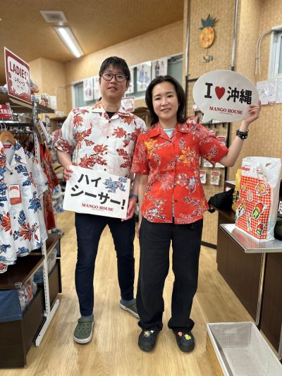 シーサー柄のおそろいかりゆしウェアで沖縄を謳歌する♩