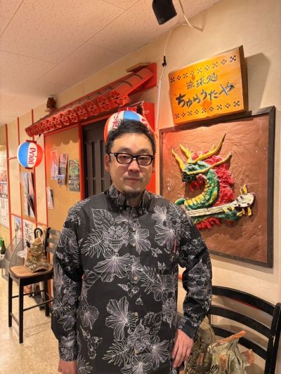 北海道より長袖かりゆしウェアを着こなして頂きました♪