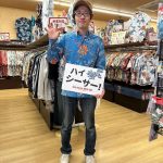 シーサー柄の長袖かりゆしウェアに早速お着換え♪