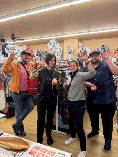 ドイツからお気に入りのかりゆしウェアをゲット!