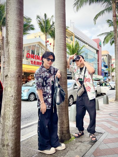 沖縄旅行友達とかりゆしウェアコーデ1