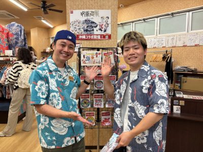 【岡山からお越しのお客様 😆マンゴハウスデザイナーとツーショット📷✨】
