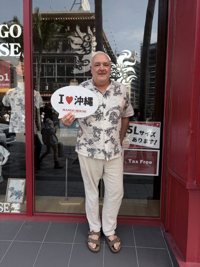 リピーター様ご来店💕新たに華やかなデザインのシーサー柄をゲット✨