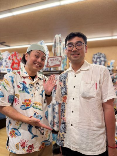 台湾からご愛用してくださっているかりゆしウェア着用でご来店♪