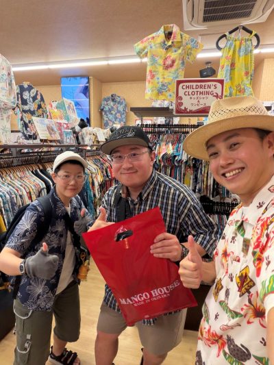 マンゴハウスでお気に入りのかりゆしウェアが見つかりました♪