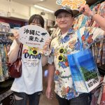 懐かしのマンゴー柄かりゆしウェアを着てのご来店🥭🌺記念にハイシーサー