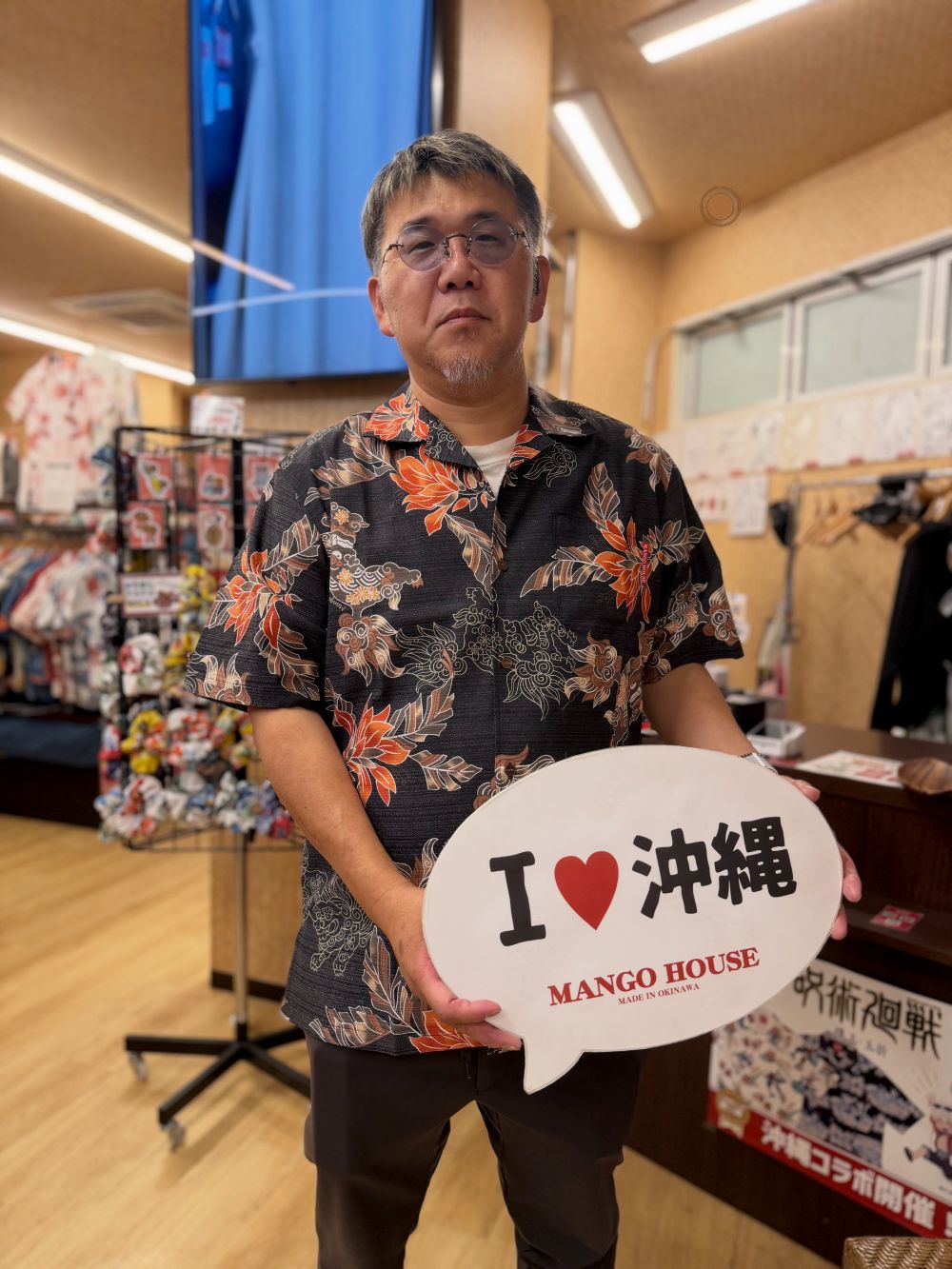 ３度目のご来店でお気に入りのかりゆしウェアを選んで下さったお客様✨🏝️🌈🌺