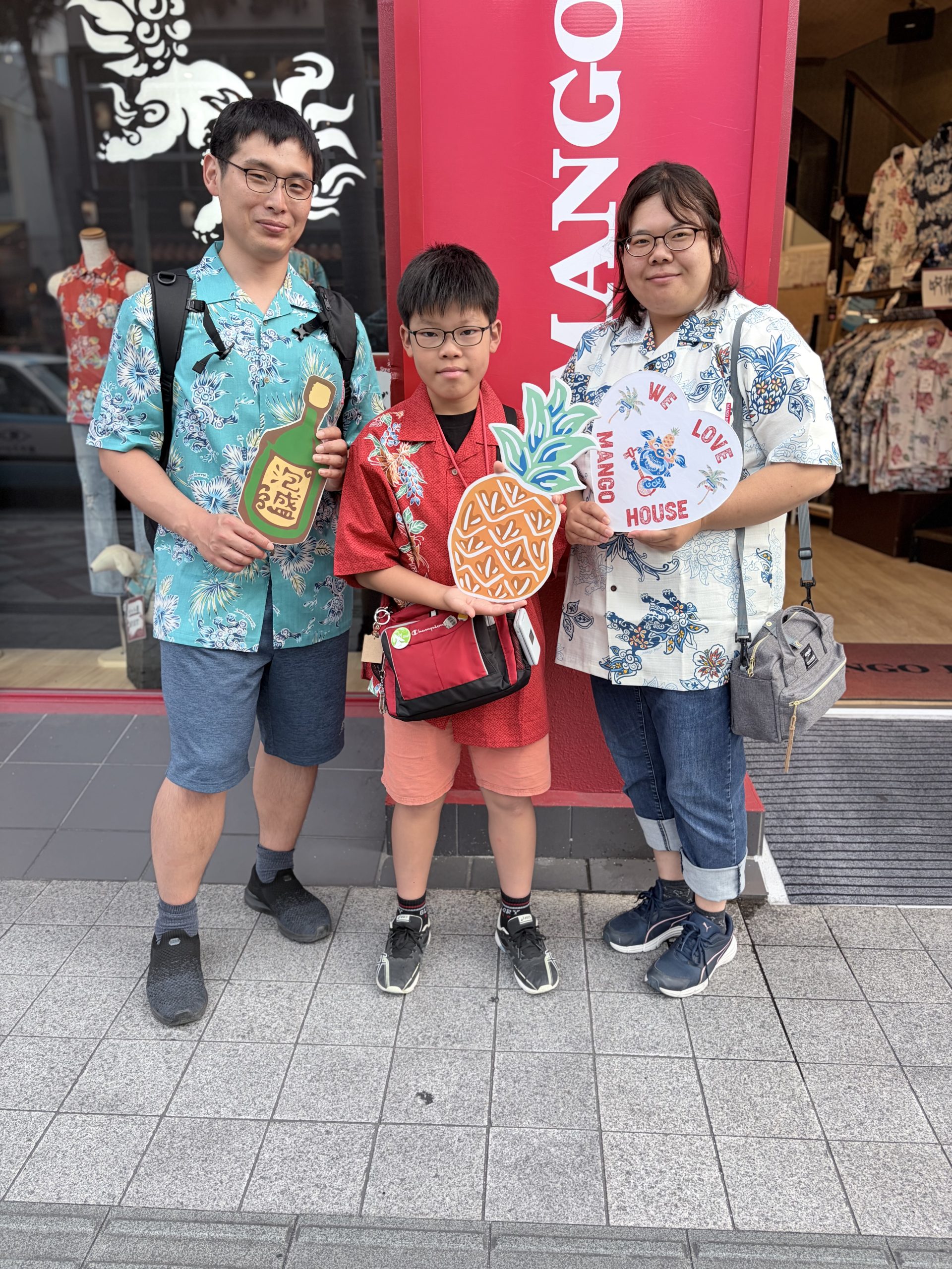 選りすぐりのかりゆしウェアでハイシーサー📷✨沖縄満喫スタイルに♪