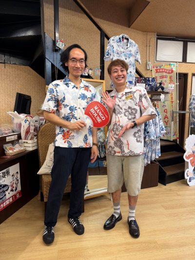 マンゴハウスのかりゆしウェアをとても気に入って下さっているお客様♪