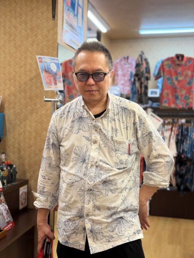長袖かりゆしウェアご愛用のお客様♪