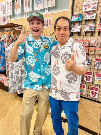 マンゴハウス常連のお客様がスタッフに会いに来てくれました♪