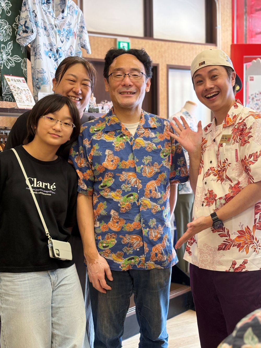 【大阪からお越しのお客様✈️デザイナーと一緒に記念写真📷✨】