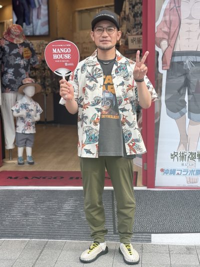 沖縄旅行のスタートはかりゆしウェアで🌺