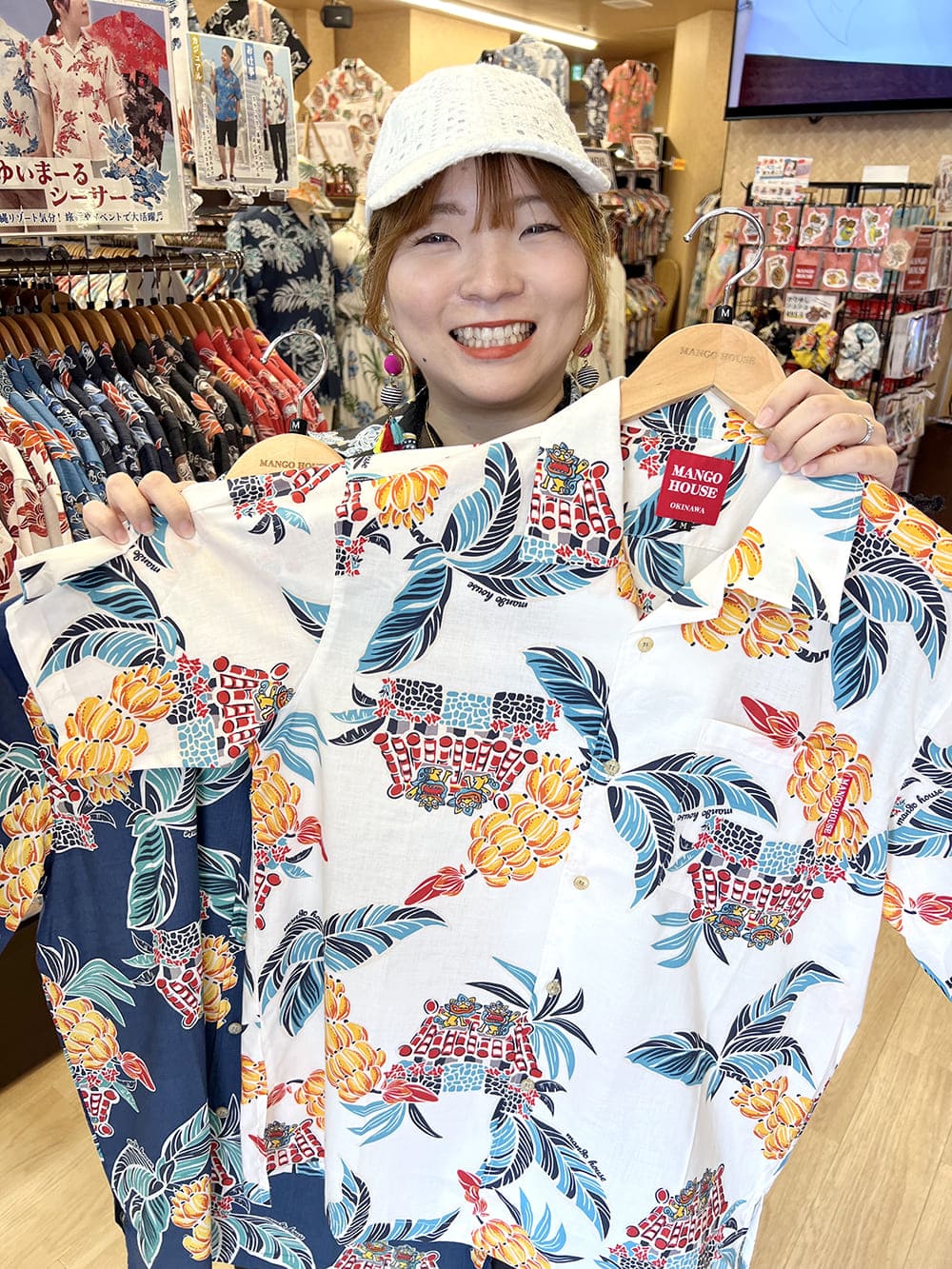 【かりゆしデザイン誕生秘話】なぜ島バナナを描いた？「島バナナとうちな～家」の物語をデザイナーナリエと深掘り
