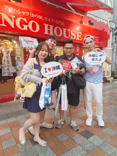 台湾からお越しのお客様✈️お気に入りのシーサー柄シャツをチョイス✨