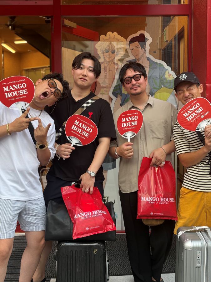 【ご友人の結婚式で全国からお沖縄に集合されたお客様たち✨式に着ていくかりゆしウェアをGET😆】