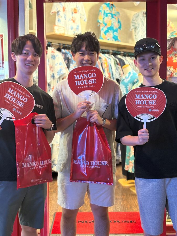 【友人の結婚式でお越しのお客様✈️マンゴハウスでかりゆしウェアをGET✨】