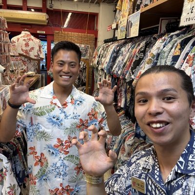 学校の引率で沖縄へ🌺夏らしい素敵な柄を選んでいただきました～✨