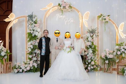 結婚式💒は海外で行われたそうで 素敵なお写真をいただきましたのでご紹介させていただきます🙌